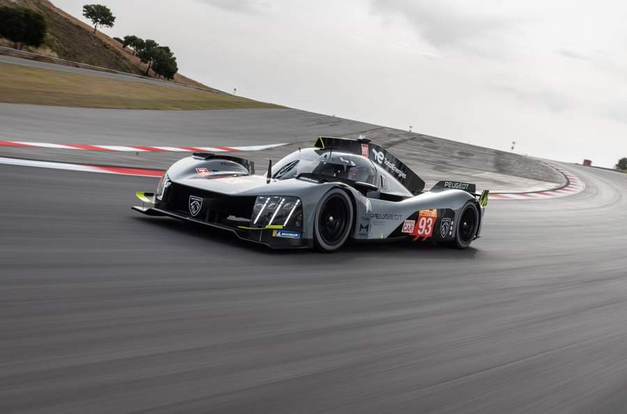 Hypercar, PEUGEOT 9X8, faz a sua estreia oficial como carro de corrida na It&aacute;lia