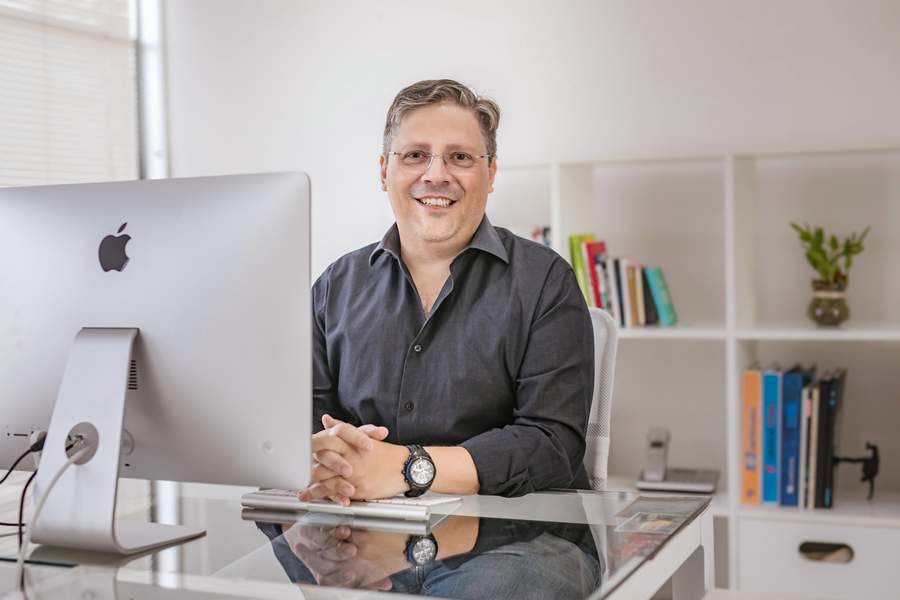 O compromisso da empresa é oferecer inovação que gera impacto real, relata Nelson Margarido.