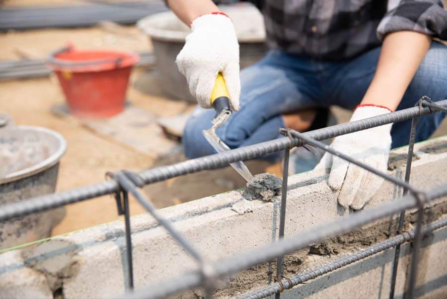 Reformar ou demolir entrar&aacute; em debates est&eacute;ticos, de viabilidade estrutural e de como o im&oacute;vel poder&aacute; atender ao estilo de vida dos moradores no presente e no futuro | Foto: Pexels