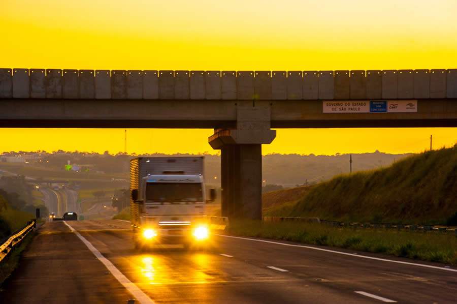 CART mantém distribuição de lanches a caminhoneiros no Cruzadão