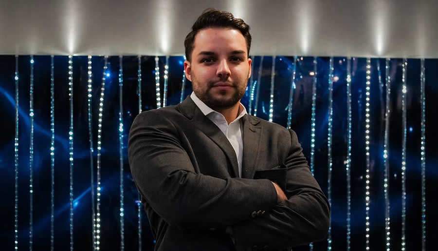 carlos-fuzinelli