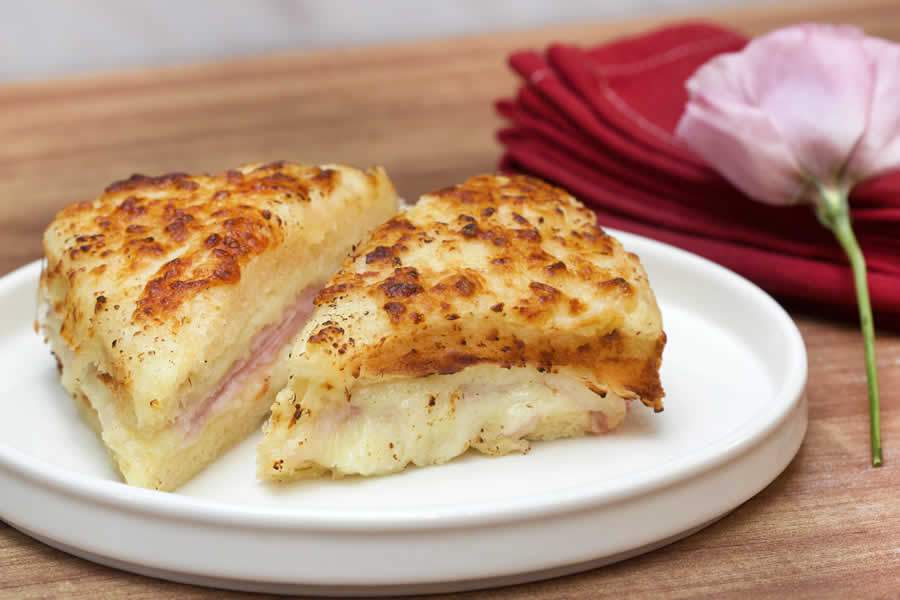 Croque Monsier: dica para um sanduíche gourmet fácil e saboroso