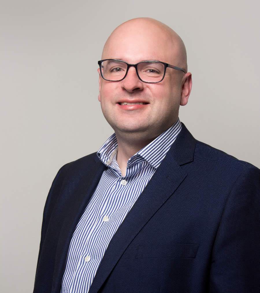 Elemar J&uacute;nior - Divulga&ccedil;&atilde;o