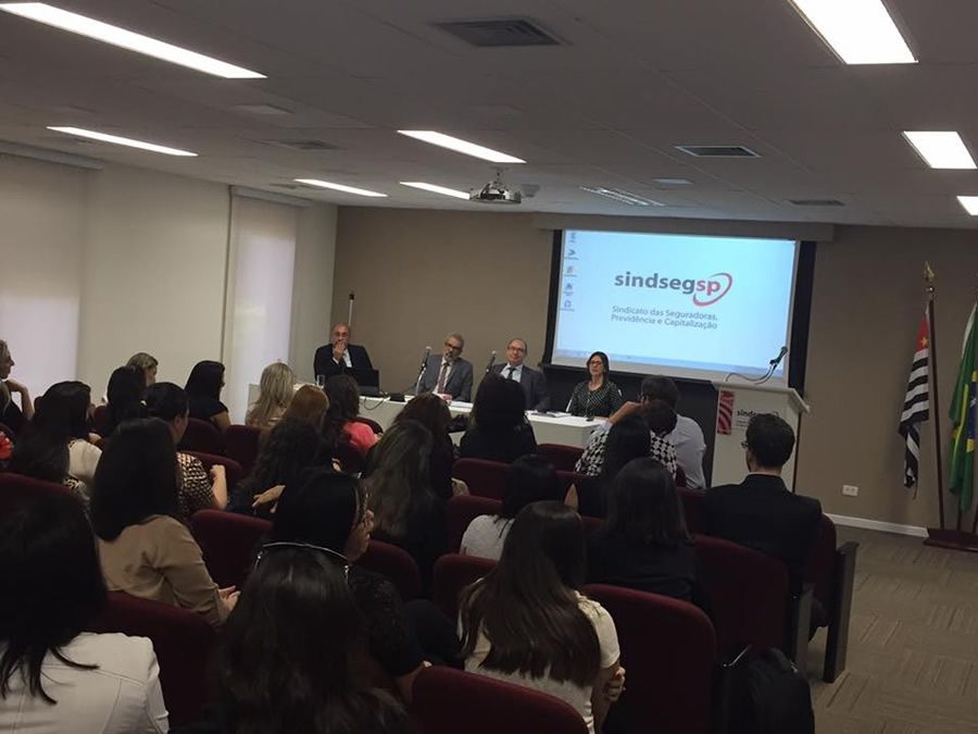 Direito processual civil e direito do seguro foram debatidos pela AIDA Brasil 13 e 20