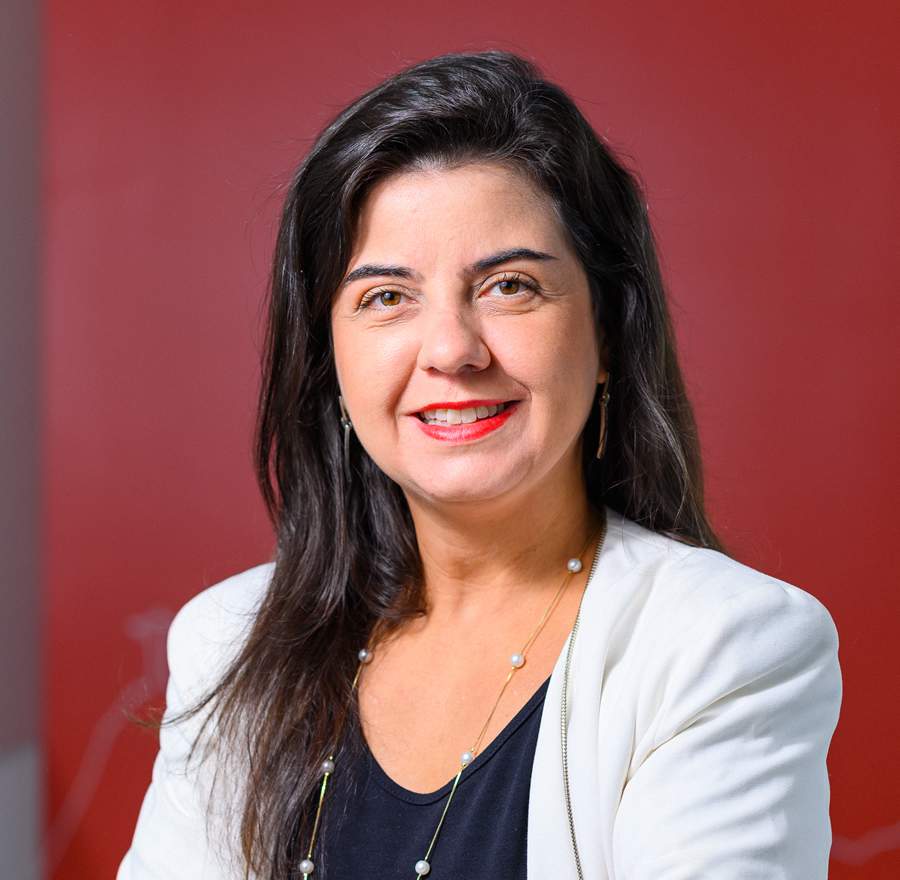 D&eacute;bora Pinto, head de Recursos Humanos da Generali Brasil