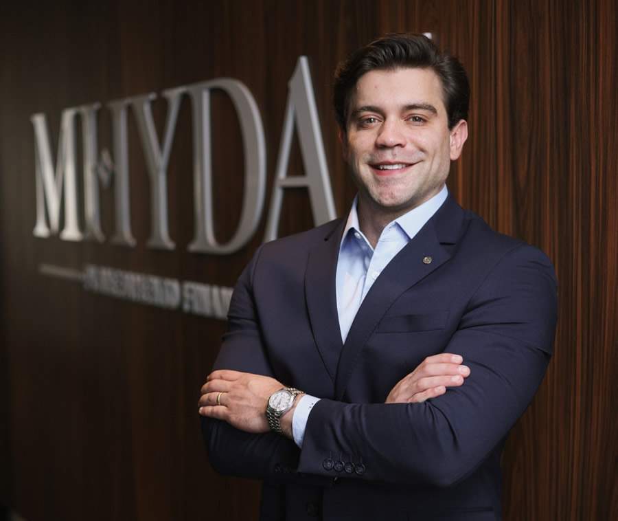  &nbsp;  Cons&oacute;rcio rompe barreira dos 10 milh&otilde;es de adeptos e consolida-se como ferramenta de alavancagem financeira em cen&aacute;rio de juros altos - Divulga&ccedil;&atilde;o/Mhydas