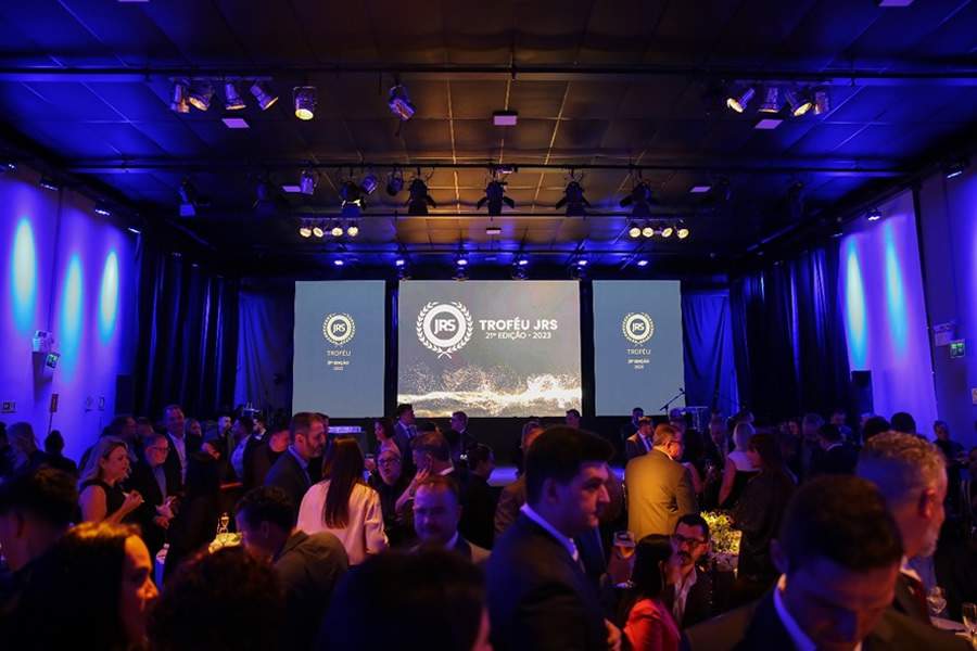 Seguros SURA recebe pr&ecirc;mio de excel&ecirc;ncia em regionaliza&ccedil;&atilde;o e parcerias