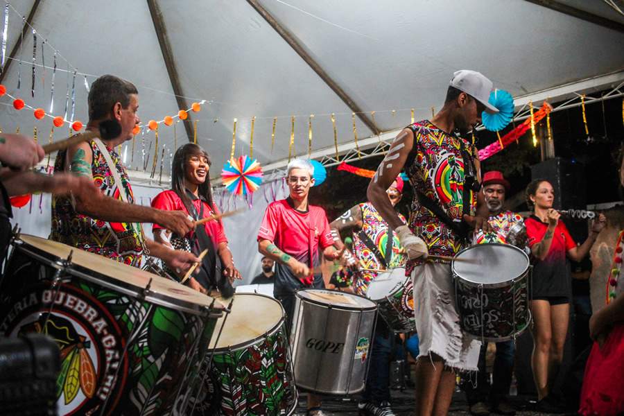 Tradicional folia de rua do Museu Índia Vanuíre agita Carnaval em Tupã (SP)