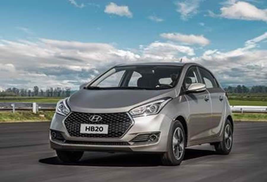 Hyundai amplia oferta de central multimídia na linha HB20 2019