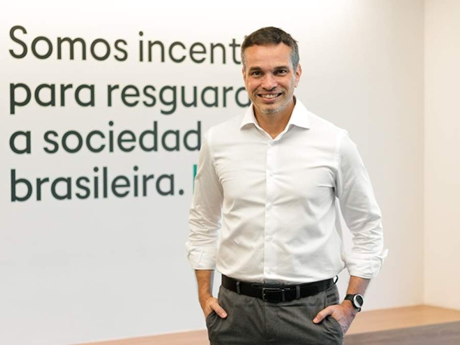 Luciano Lopes Valina &eacute; gerente de Seguro Garantia do IRB(Re)