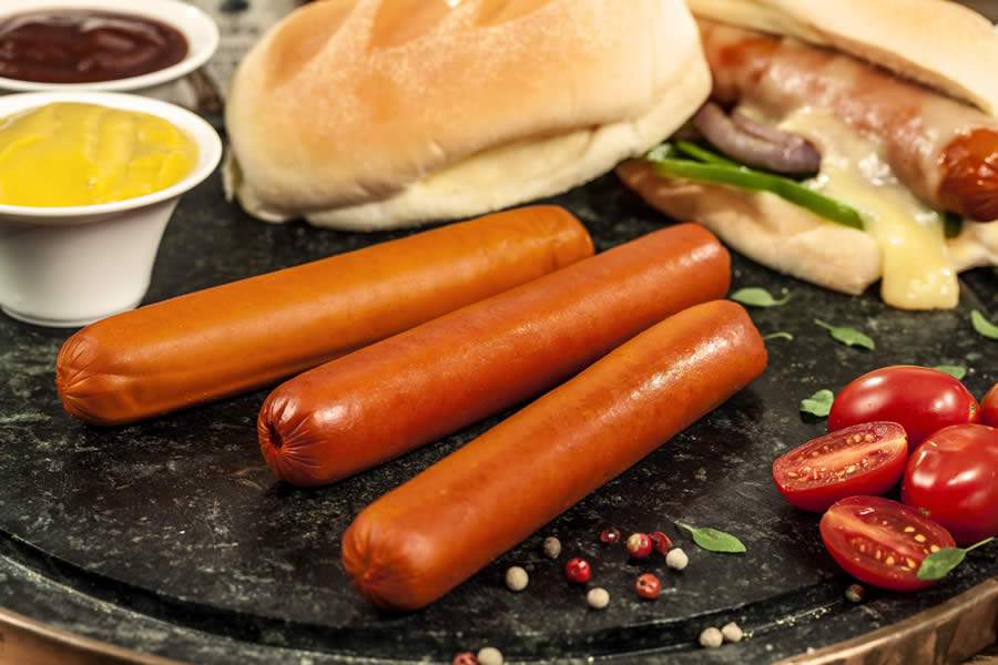 Molho de tomate com salsicha - Marca Eder Divulgação