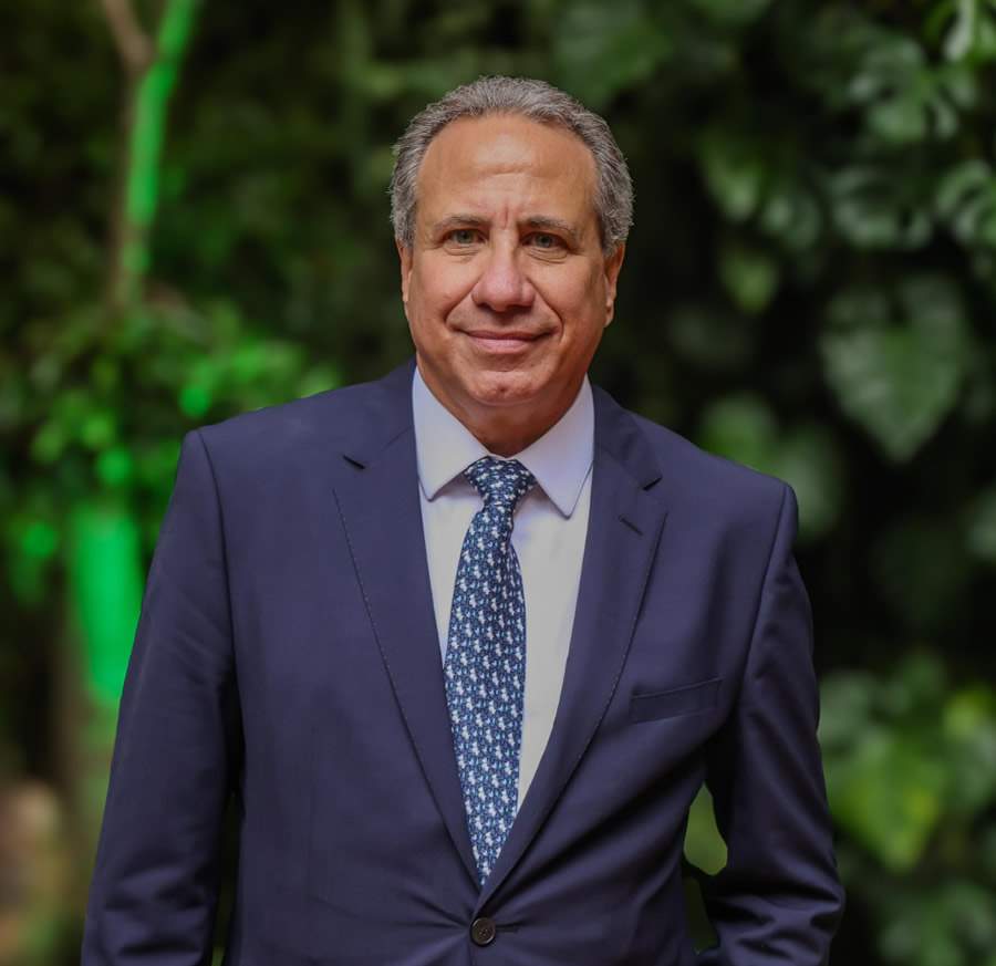 Dr.-Roberto-Seme-Cury-presidente-da-SINOG-vertical