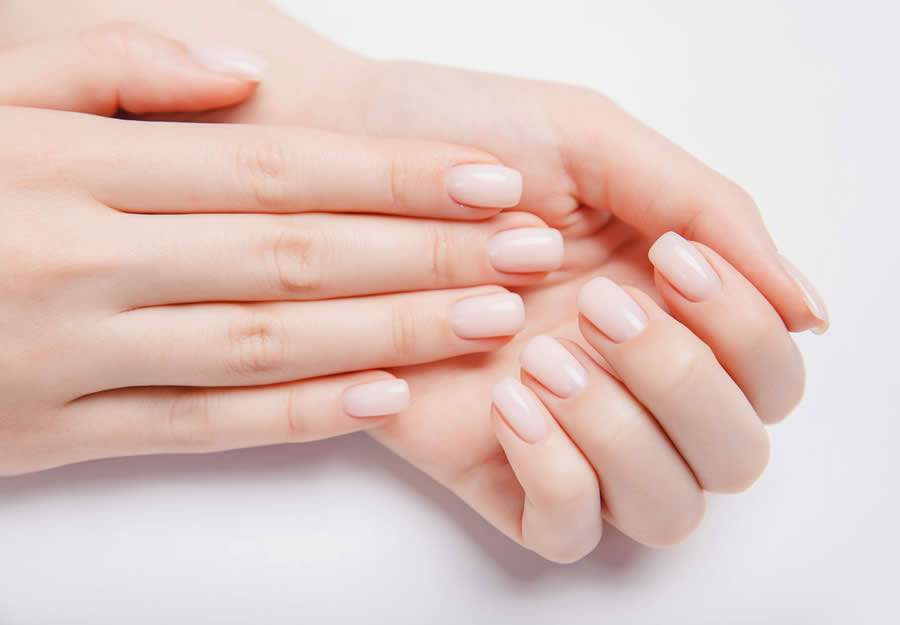 A nova forma de fazer as unhas