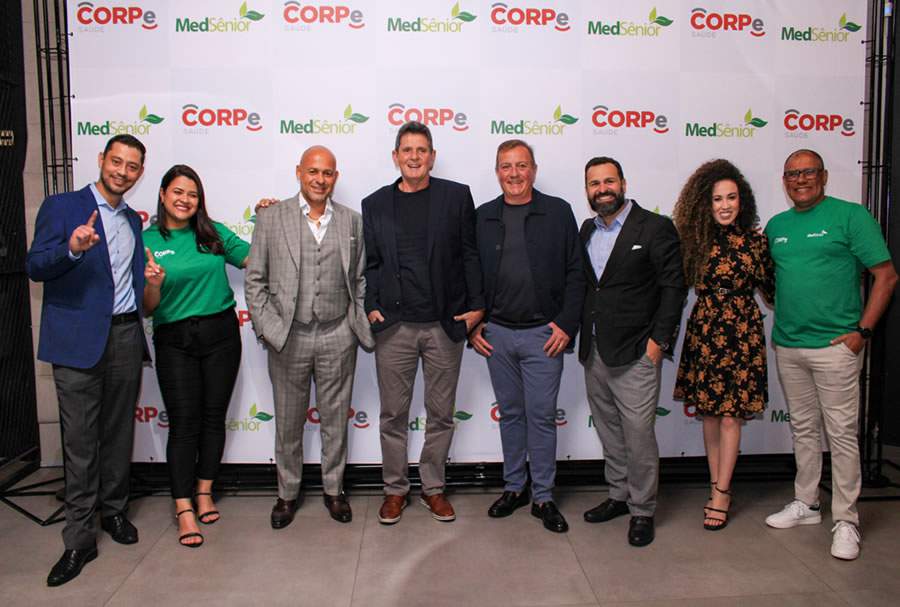 Foto: CORPe e MedS&ecirc;nior no evento em Curitiba