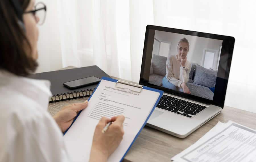 Janeiro Branco: o papel da telemedicina no cuidado com a sa&uacute;de mental nas empresas