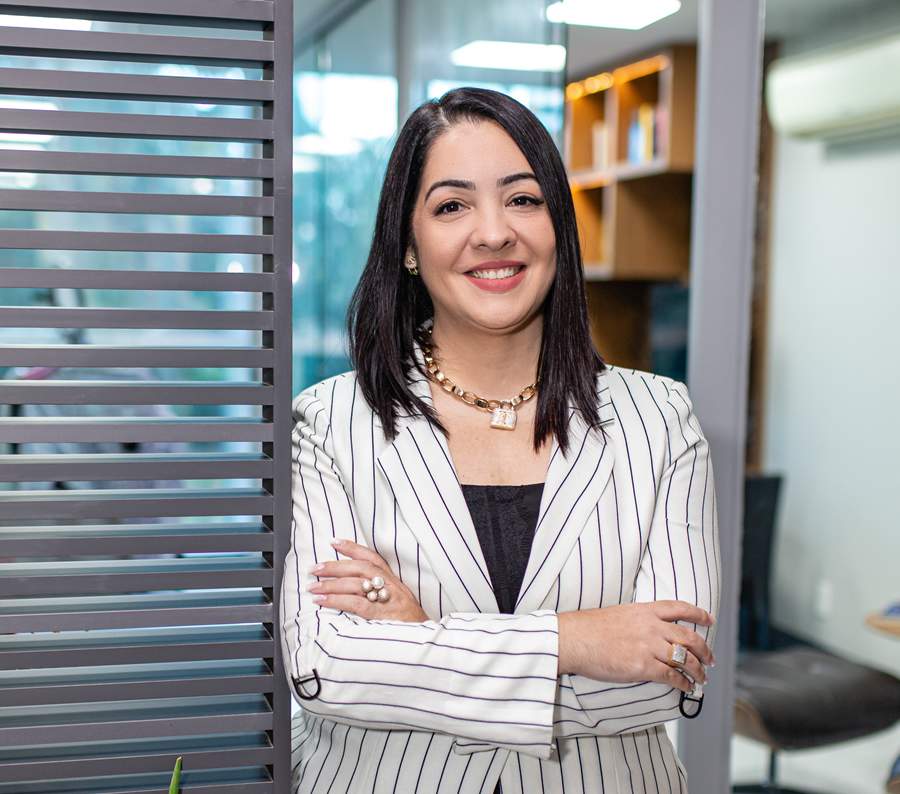 Tatiana Sampaio &eacute; especialista em Direito Previdenci&aacute;rio