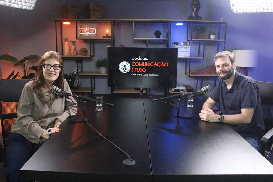 Construção e relacionamento de executivos com a imprensa é tema de podcast de comunicação
