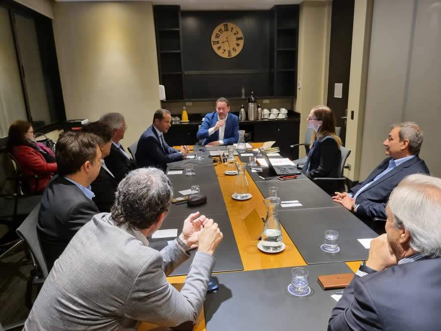 CNseg e pa&iacute;ses da regi&atilde;o Sul da FIDES assinam coopera&ccedil;&atilde;o t&eacute;cnica para desenvolvimento de seguros