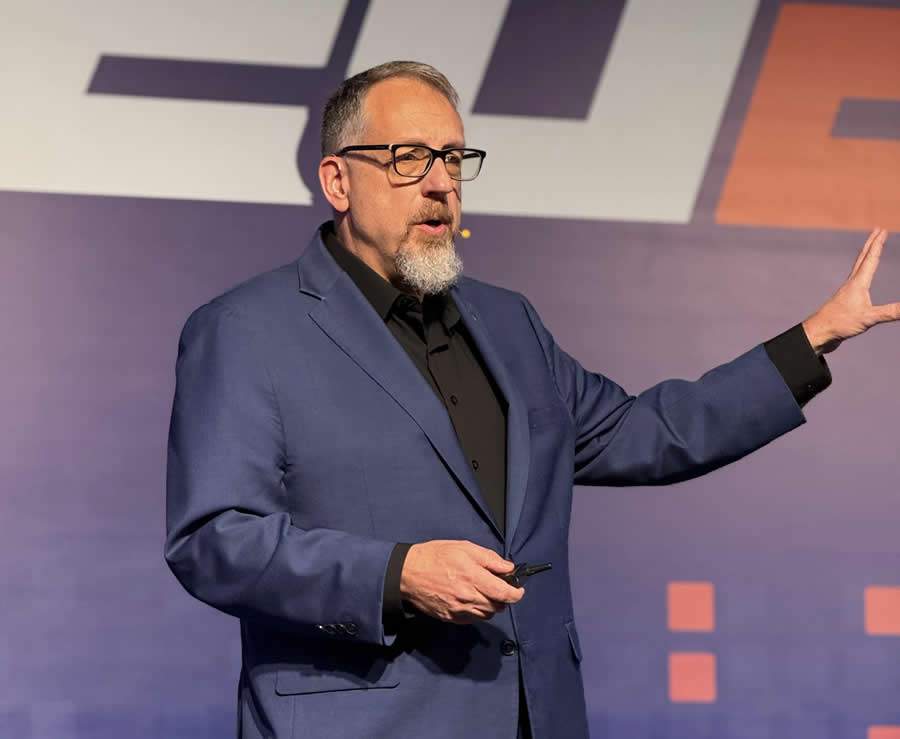 Robert Pick, CITO adjunto do Tokio Marine Group e Vice-presidente Executivo e CIO da Tokio Marine North America Services