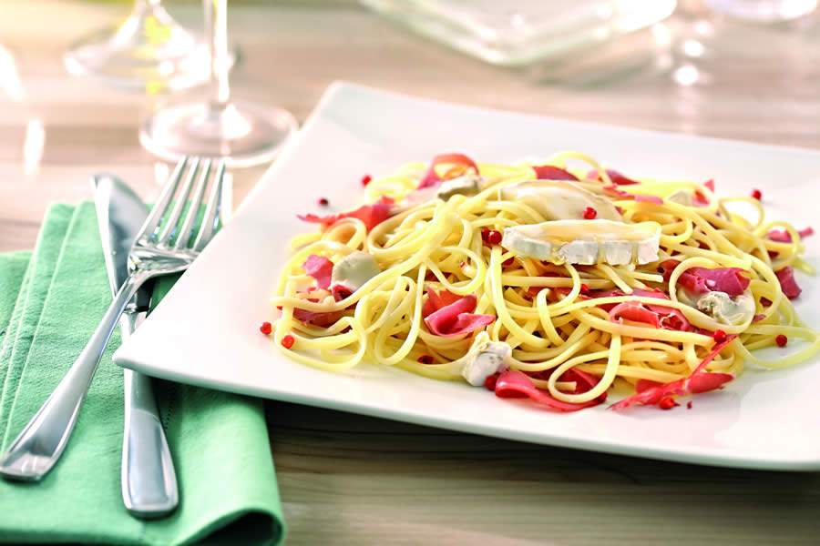 Bavette Adria Grano Duro com Pastrami - Divulgação Adria