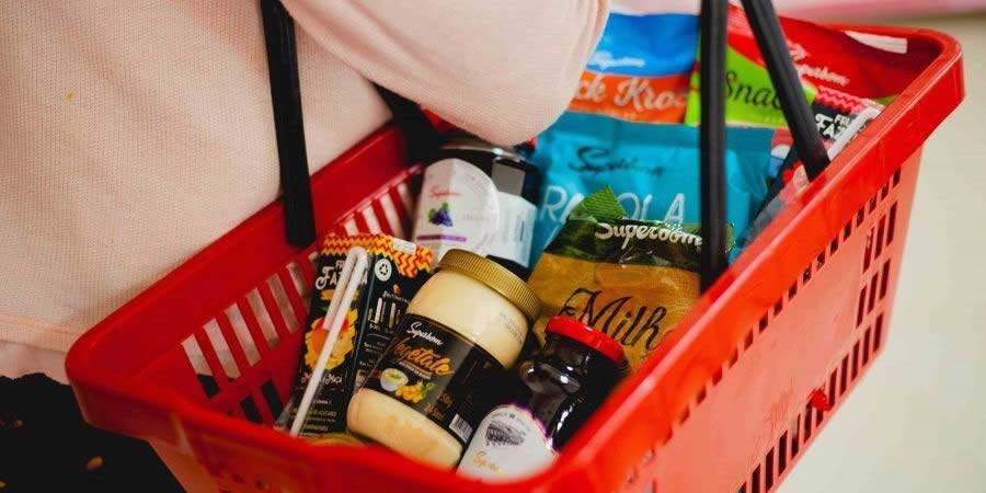 Com serviços on-line, empresas ofertam produtos para consumidores manterem uma alimentação saudável sem sair de casa