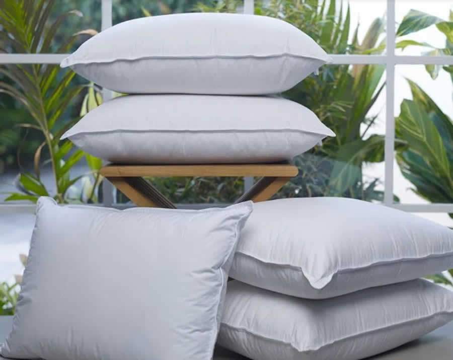 Travesseiros Trousseau plumas - Site Trousseau 