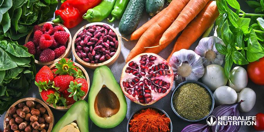 Aposte nesses nutrientes para se manter saudável enquanto #FicaEmCasa