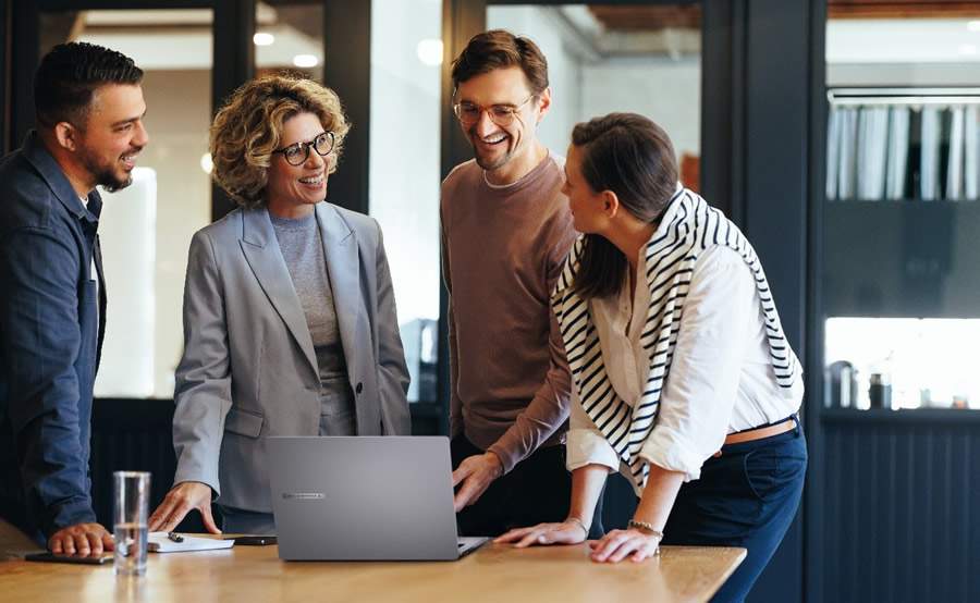 ASUS revela pesquisa global sobre o futuro das PMEs e destaca papel estratégico da Inteligência Artificial no crescimento e competitividade