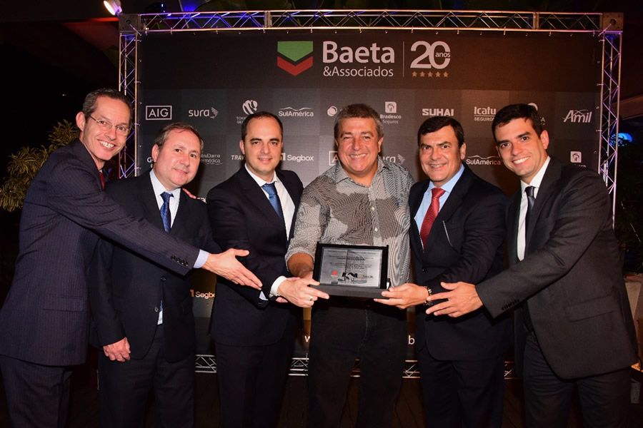 Baeta &amp; Associados comemora com funcionários e seguradores os seus 20 anos