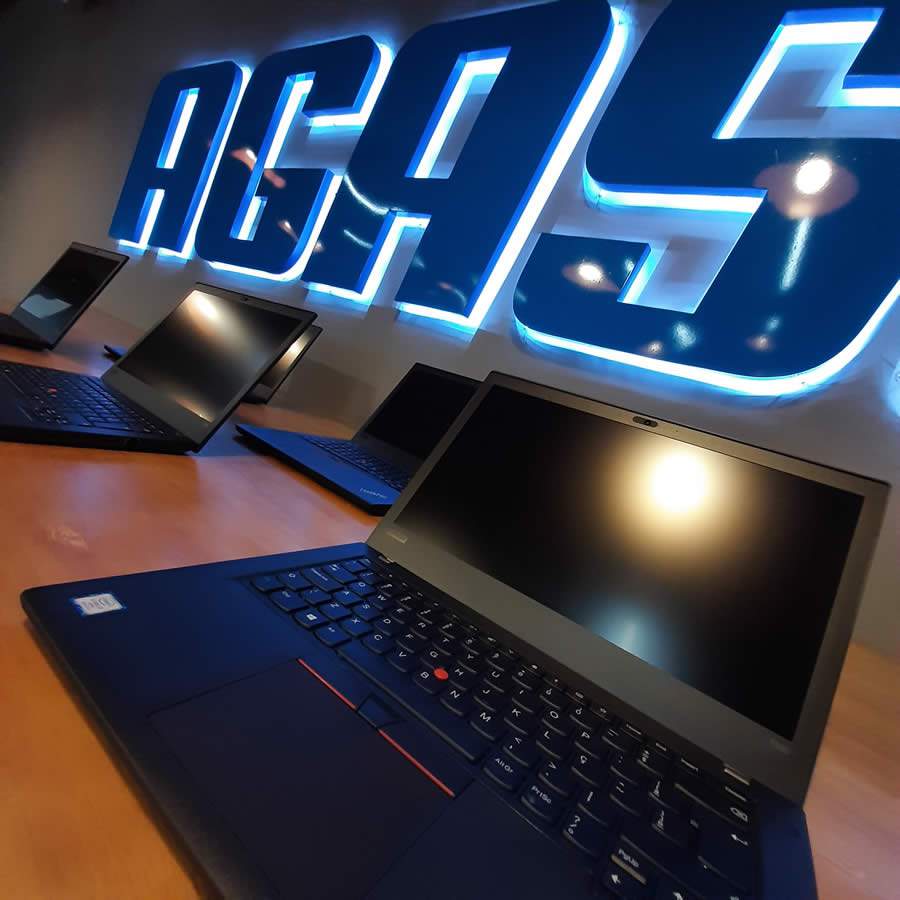 Notebooks em estoque na Agasus - Divulgação