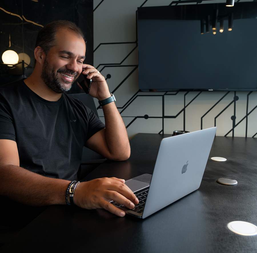 F&aacute;bio Farias - CEO e fundador da Love Gifts