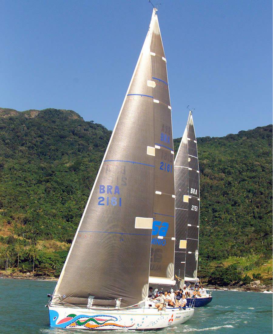 Fotos: Barco Avohai (Crédito: Edu Grigaitis/Balaio) / Blue Seal Rudá e King (Crédito: aline Bassi/Balaio)