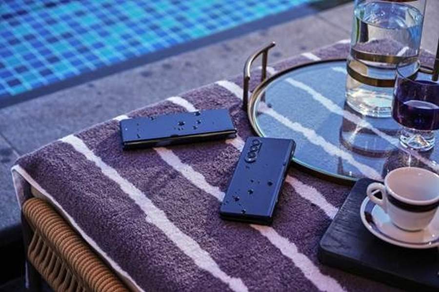 Entenda a sigla IPX8 dos Samsung Galaxy Z Fold3 e Galaxy Z Flip3: os &uacute;nicos smartphones dobr&aacute;veis do mundo resistentes &agrave; &aacute;gua