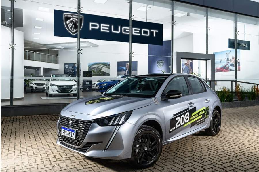 Peugeot Encerra Semestre e Celebra 1 Ano da Motoriza&ccedil;&atilde;o 1.0 no Portf&oacute;lio