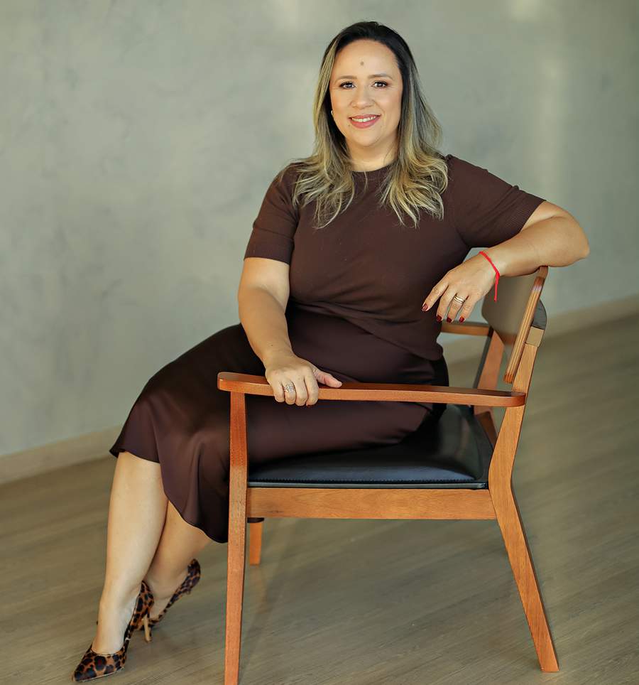 Natalia Guazelli - Advogada Corporativa