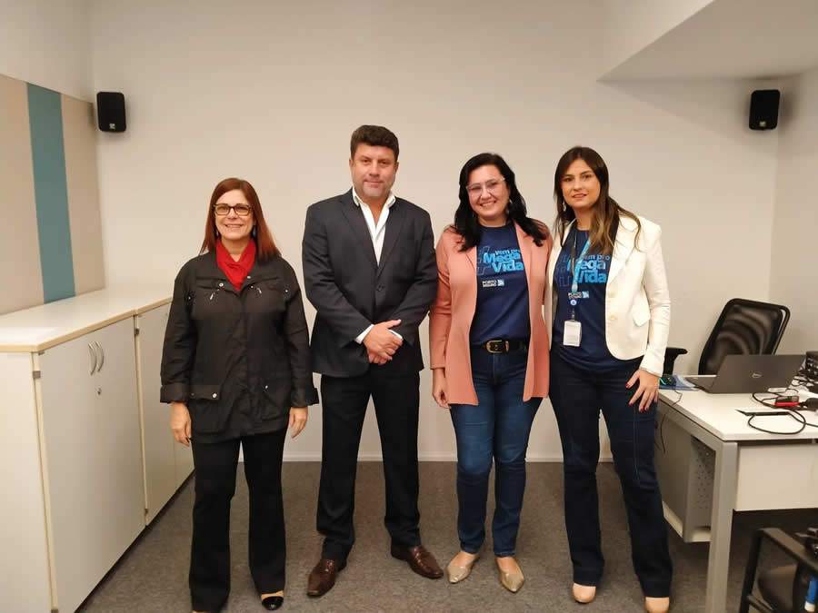 Da esquerda para direita, a diretora do CVG-RJ, S&ocirc;nia Marra; o presidente do CVG-RJ, Oct&aacute;vio Periss&eacute; e as palestrantes e especialistas da Porto Daniela Calassara e Veridiana Dias &ndash; Foto: Divulga&ccedil;&atilde;o
