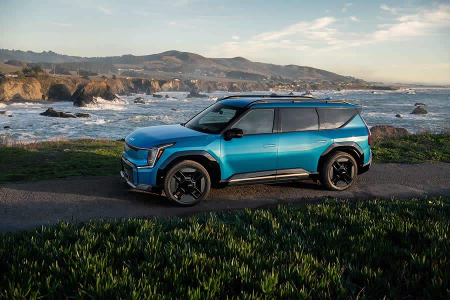 Kia &eacute; homenageada com dois pr&ecirc;mios no &ldquo;Newsweek World's Greatest Auto Disruptors Awards 2024&rdquo;