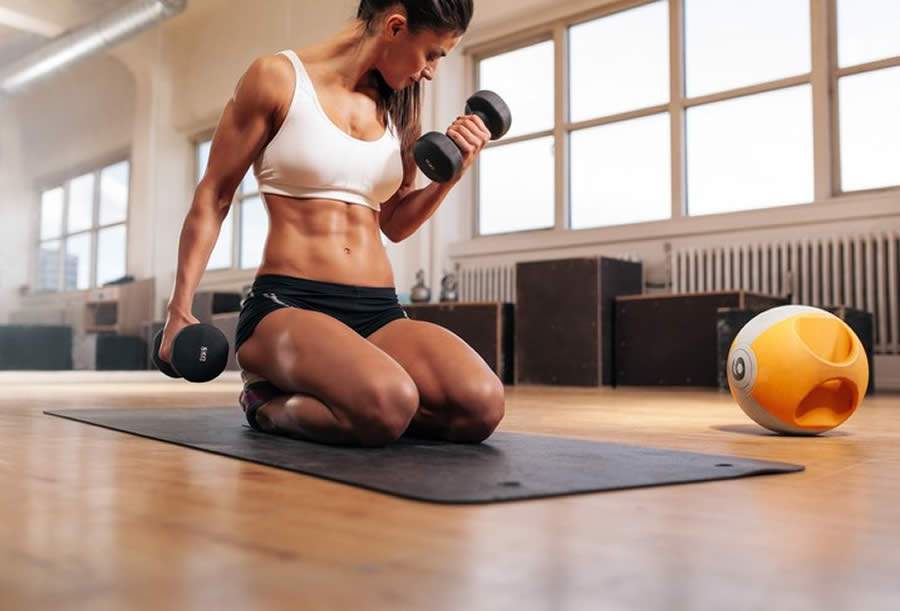 Suplemento à base de colágeno aumenta massa magra, facilita queima de gordura e previne sarcopenia