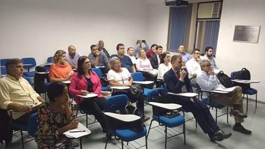 CVG-RJ realiza palestra sobre planejamento financeiro e prote&ccedil;&atilde;o familiar