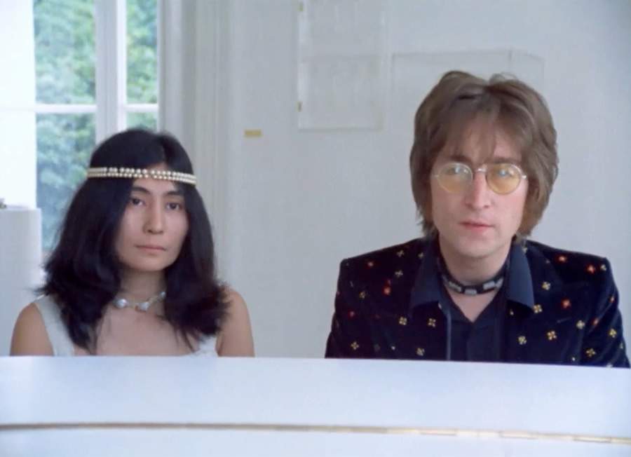 Yoko Ono e John Lennon em &ldquo;John Lennon: Imagine &mdash; O Filme&rdquo; (cr&eacute;dito: Divulga&ccedil;&atilde;o/Curta!On)