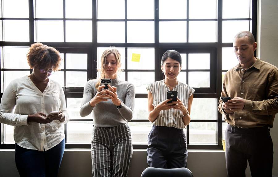 Trabalhador deve ter aten&ccedil;&atilde;o com o que posta nas redes sociais - Freepik