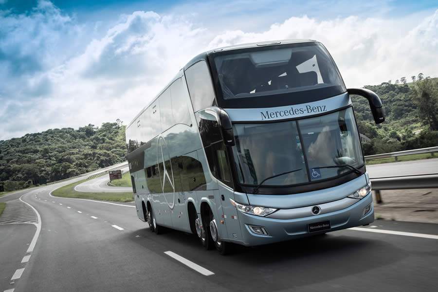Showroom Virtual da Mercedes-Benz traz encarro&ccedil;adoras para vendas online de &ocirc;nibus