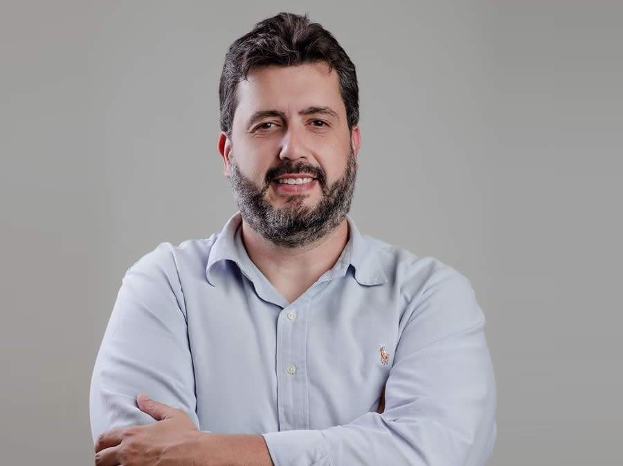 Giuliano Sarzana, Founder da NeoLeads