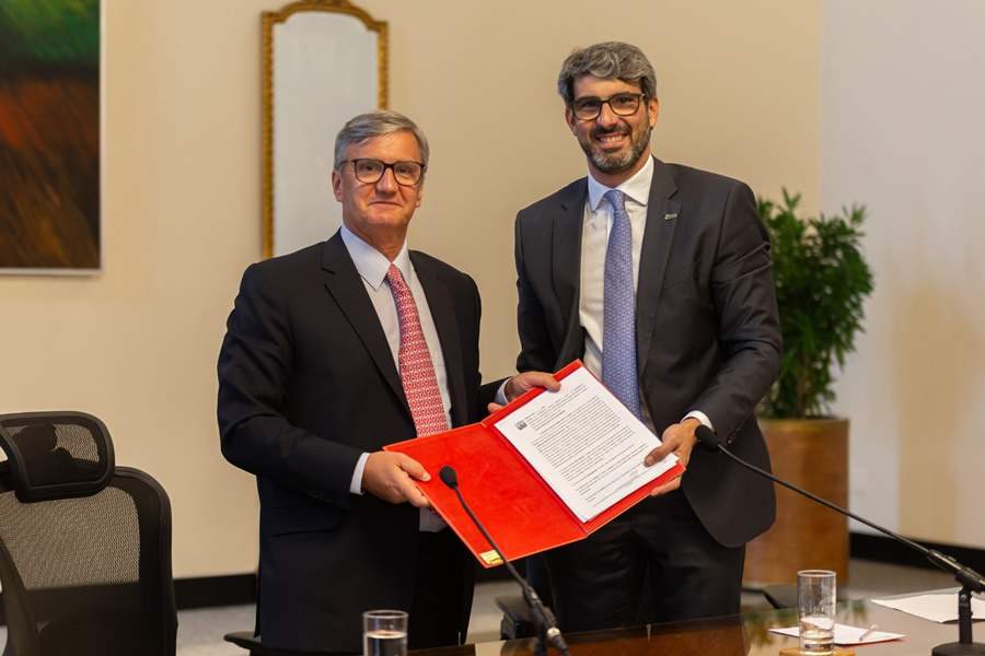Presidente do Tribunal de Justi&ccedil;a, desembargador Henrique Carlos de Andrade Figueira, e o Diretor-Presidente da ANS, Paulo Rebello - Foto: Assessoria TJRJ