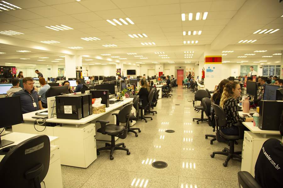 Senior Sistemas abre 180 oportunidades de emprego