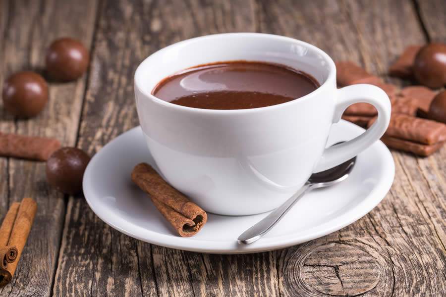 Chocolate Quente Cremoso - Shutterstock