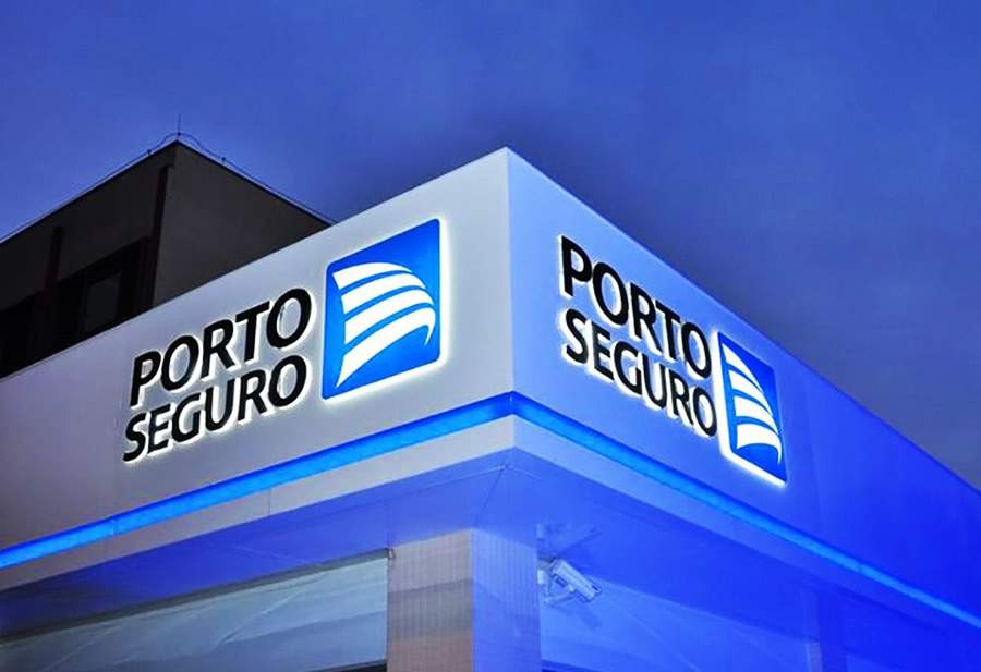 Mineiros que se vacinarem contra a Covid-19 ganham desconto na Porto Seguro