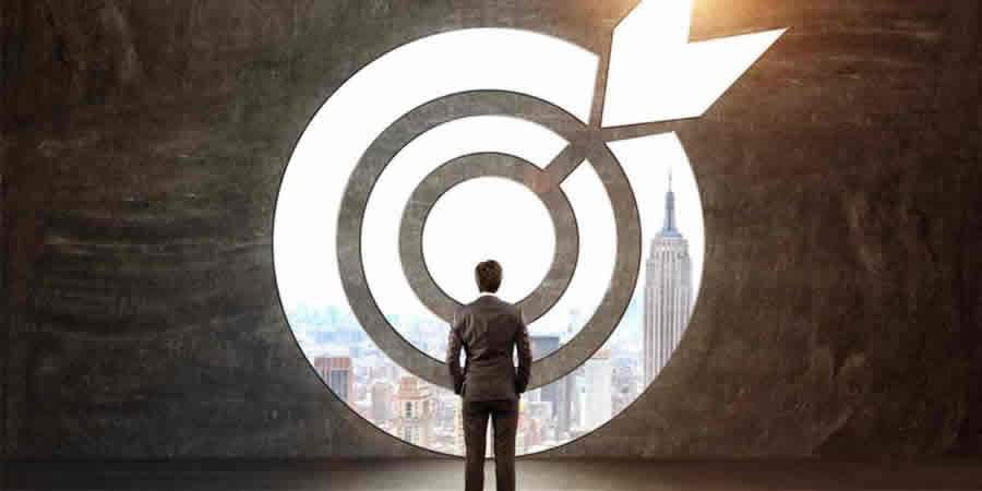 O foco e seus inimigos na crise