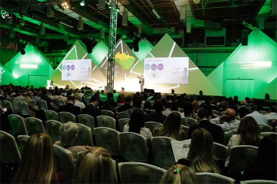 Congresso Unimed de Gest&atilde;o em Sa&uacute;de promove networking e atualiza&ccedil;&atilde;o e encerra com recorde de participantes