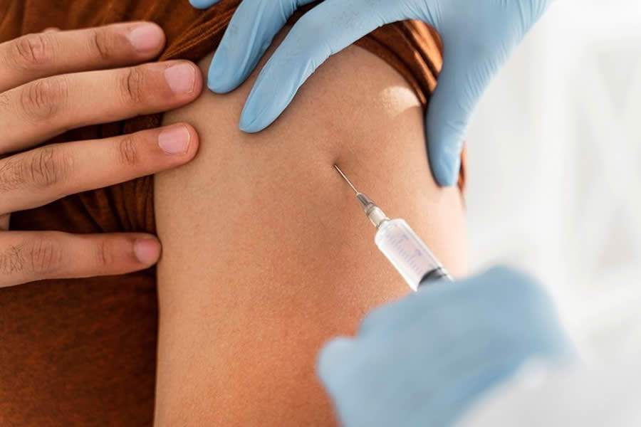 Conscientiza&ccedil;&atilde;o HPV: entenda por que vacinar &eacute; importante